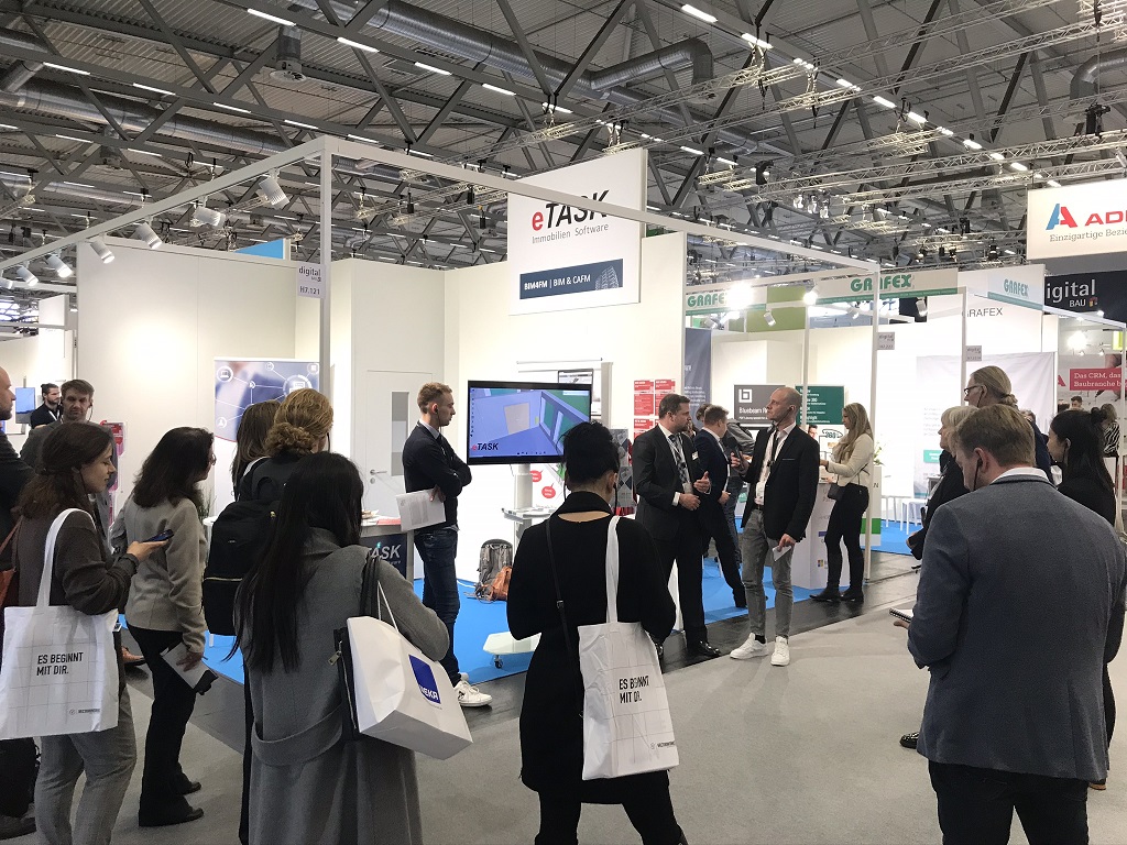 Reger Andrang beim eTASK Stand